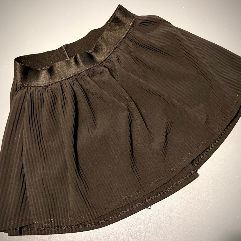 All in Motion Black Pleated Skort